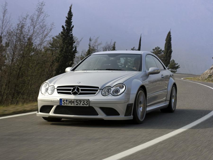  Mercedes-Benz CLK63 AMG Black Edition 2007 года  (фото 39 из 61)